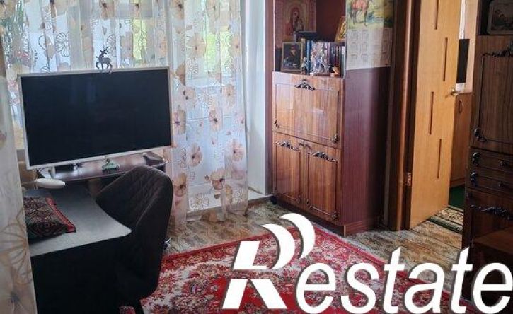 2-комн квартира мкр Горняк, 12,  д. 12