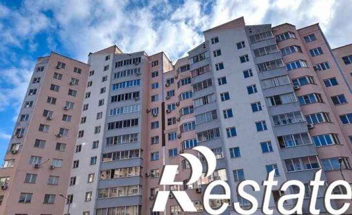3-комн квартира Степной мкр, 24,  д. 24