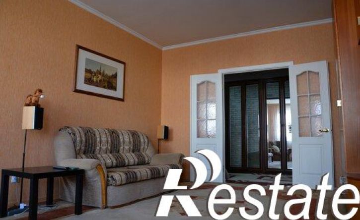 3-комн квартира Степной мкр, 24,  д. 24