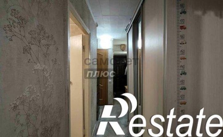3-комн квартира мкр Приборостроитель, 32,  д. 32