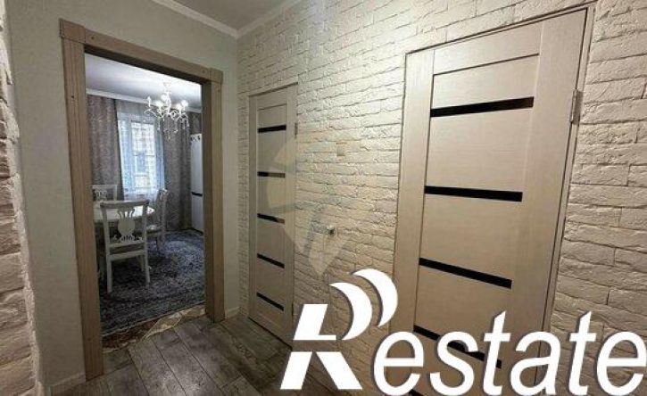 4-комн квартира мкр Дубрава квартал 3, 12,  д. 12
