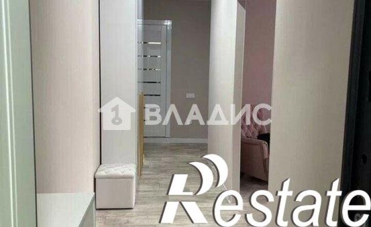 3-комн квартира Восточный мкр, 33,  д. 33