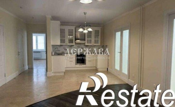 3-комн квартира Степной мкр, 24,  д. 24