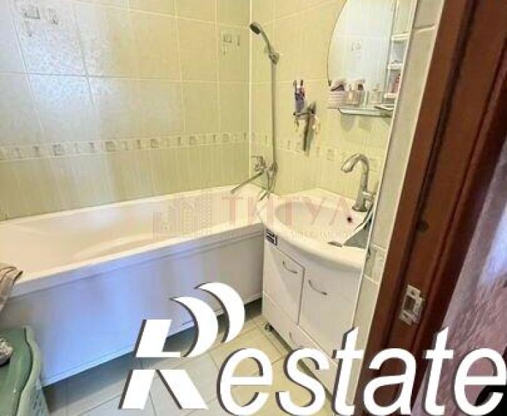 4-комн квартира мкр Королева, 29,  д. 29