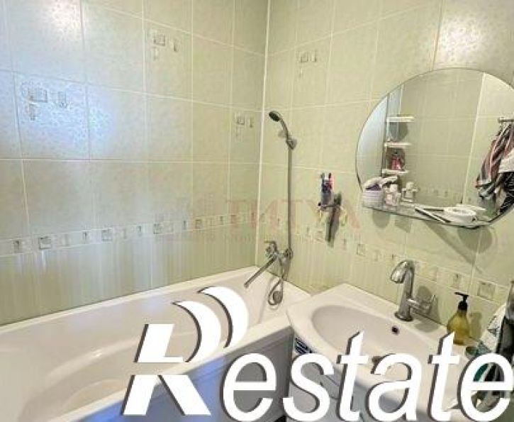 4-комн квартира мкр Королева, 29,  д. 29