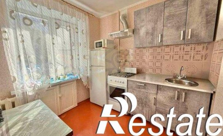 1-комн квартира мкр Горняк, 30,  д. 30