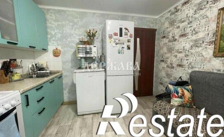1-комн квартира мкр Лебединец, 27,  д. 27